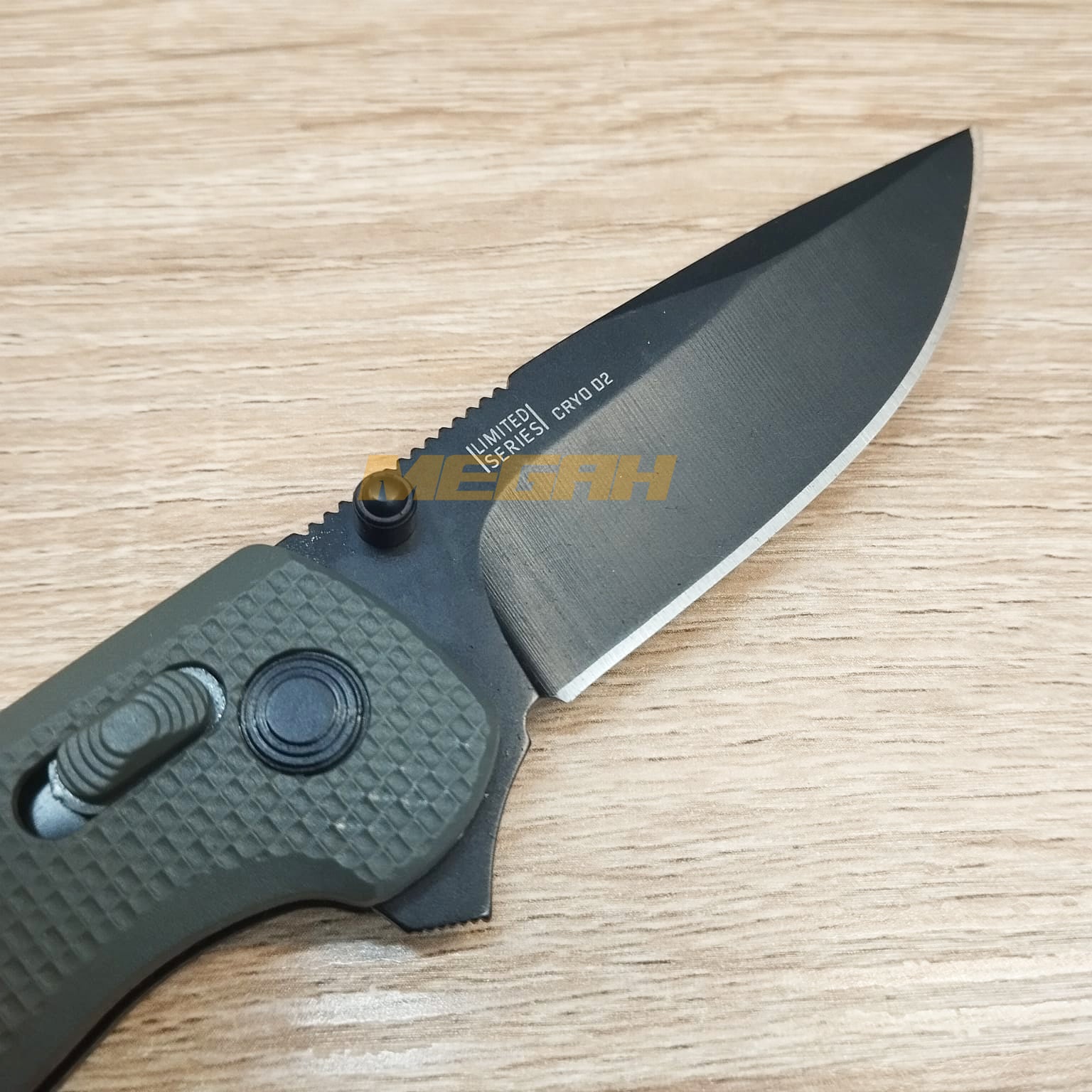 PISAU LIPAT SOG TERMINUS XR GREY | PISAU OUTDOOR/SURVIVAL