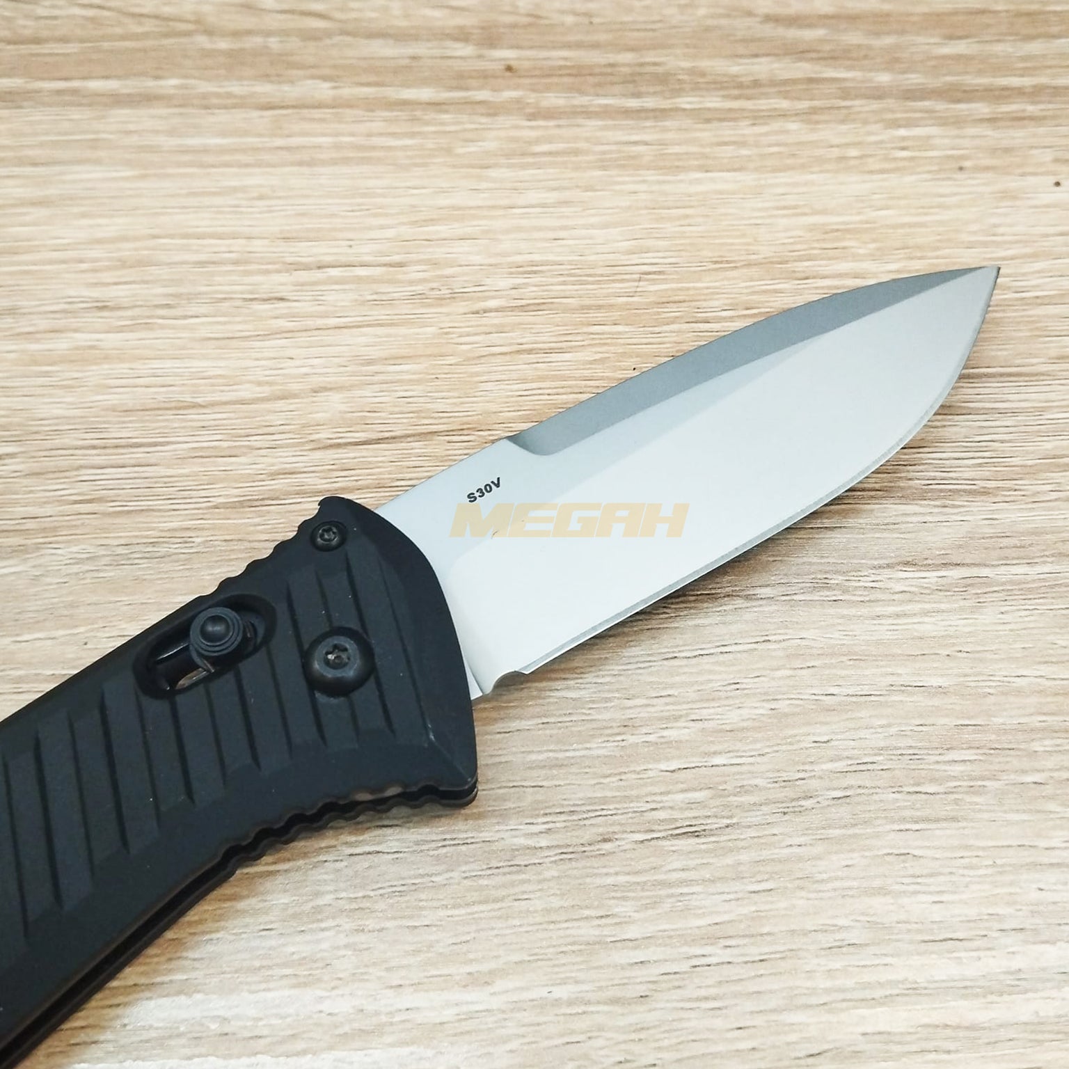 PISAU LIPAT BENCHMADE AUTOMATIC PRESIDIO BLACK