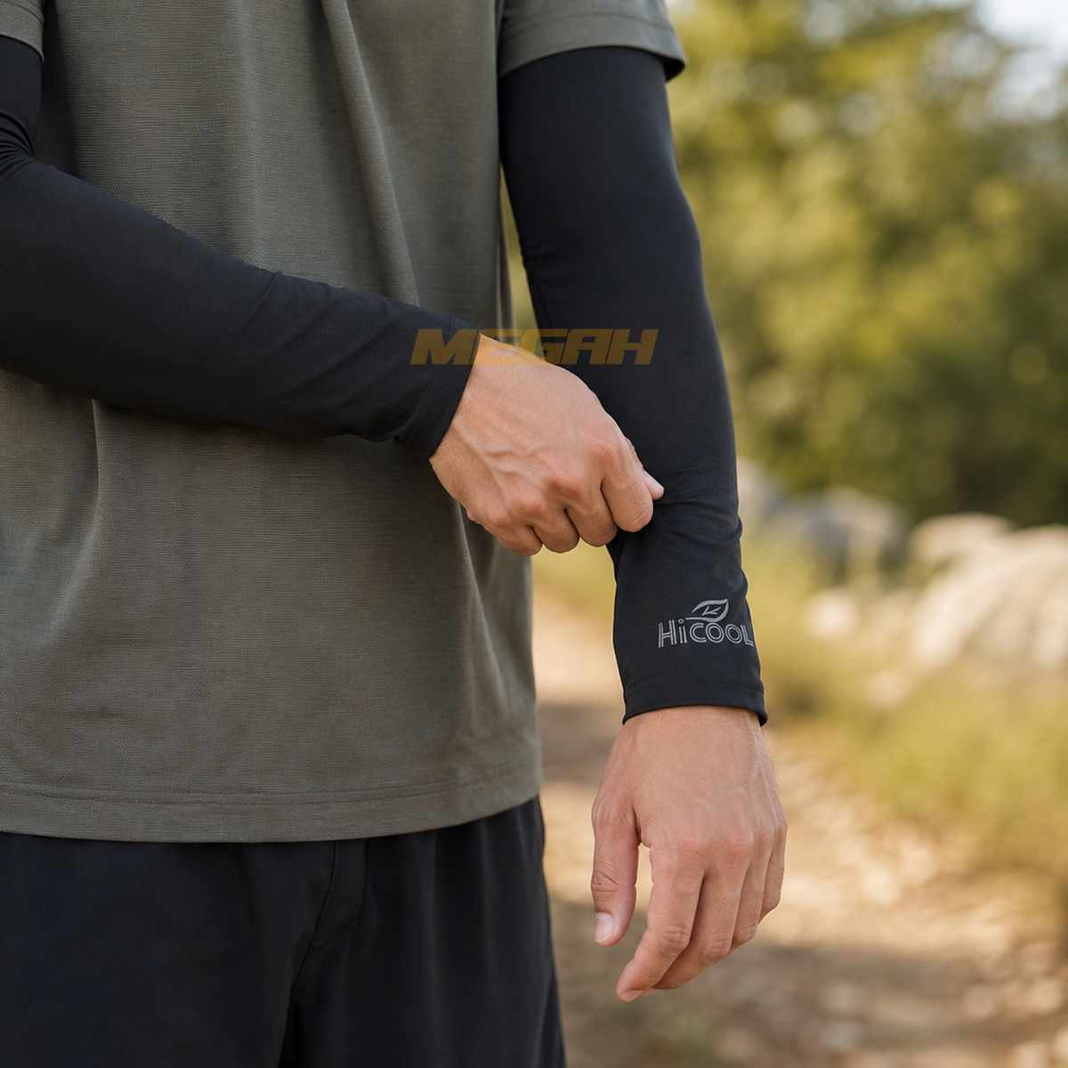 Manset Tangan / ArmSleeve / Pelindung Tangan HiCool Hitam Gambar utama produk