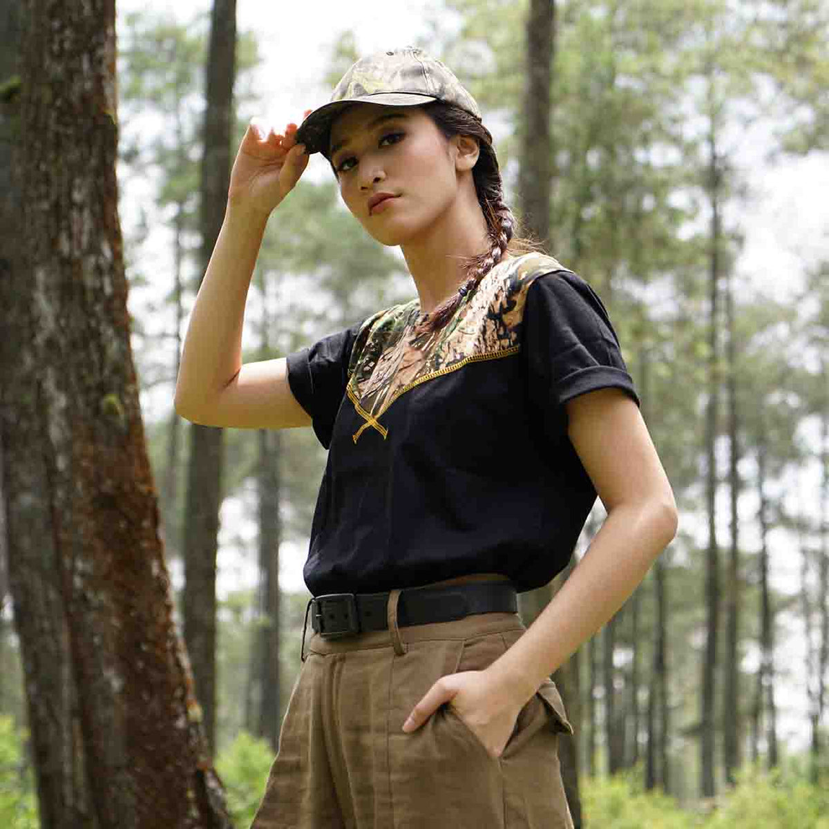 KAOS CAMOU GREYHOUND DEWASA Gambar utama produk
